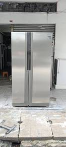 Samsung side by side doors fridge refrigerator in