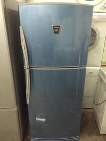 Peti Sejuk Ais Blue Ice Sharp Refrigerator Fridge