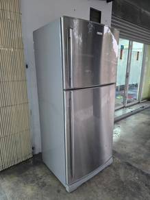 Electrolux 2 Door Peti ais Fridge 522Liter