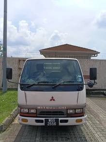 Mitsubishi canter 1 tan
