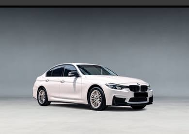 BMW 318i 18 i LUXURY (CKD) in Others, SGR