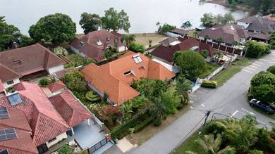 Bungalow House For Sale in Port Dickson,NSN