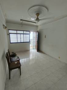 Flat For Sale in Medan Angsana (Farlim 2)