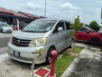 Toyota Alphard in Bandar Sunway, SGR