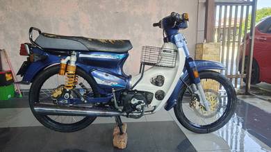 Honda C70