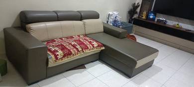 L-Shape Sofa / Corner Sofa with Chaise – Used
