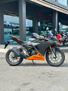Honda CBR150R