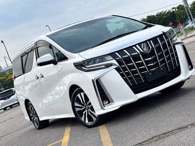 Toyota Alphard SC in Petaling Jaya, SGR