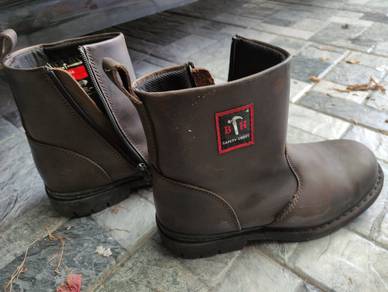 Kasut Black Hammer Boot