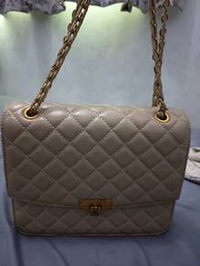 handbag for sale