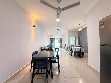 Condominium For Sale in Residensi Zamrud