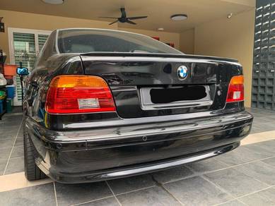 BMW 525i 25i in Others, KUL