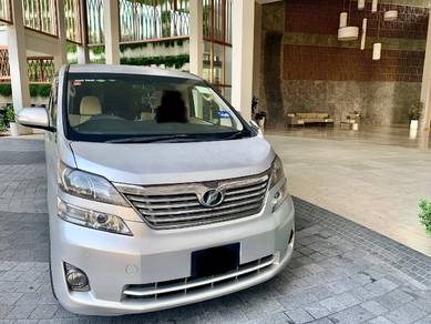 Toyota Vellfire V in Desa ParkCity, KUL
