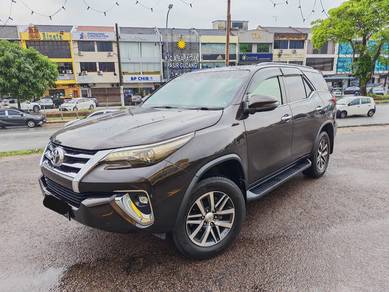 Toyota Fortuner SRZ 4X4 in Johor Bahru, JHR