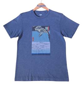Graphic tee