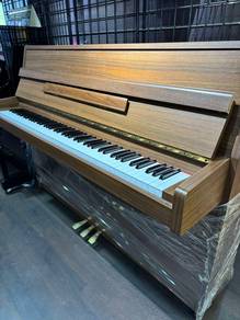 Yamaha Upright Piano Japan LU101 SSW