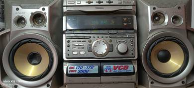 Sony Big Hifi Radio and Aux Sound very Good.