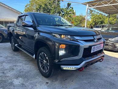 Mitsubishi Triton VGT PREMIUM in Pulau Gedong, MLK