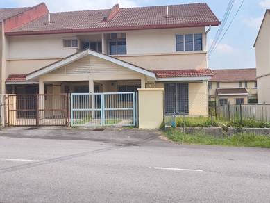 2-storey Terraced House For Sale in Seri Kembangan,SGR