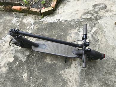 Xiaomi Mi Electric Scooter 1s
