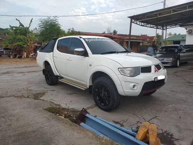 Mitsubishi Triton VGT in Kota Bharu, KTN