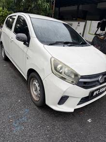 Perodua Axia E in Bandar Saujana Putra, SGR