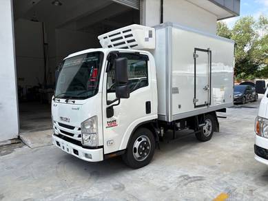 Lori baru 1tan Freezer Chiller Box Isuzu NLR NMR