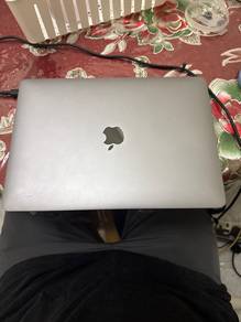 macbook pro A1708