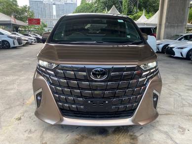 Toyota Alphard Z in Cheras, KUL