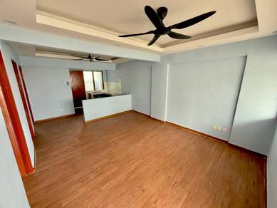 Apartment For Sale in Flat Danau Kota
