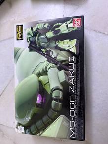Bandai - RG 1/144 MS-06F Zaku II(Assembled)