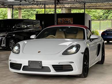 Porsche 718 BOXSTER in Denai Alam, SGR