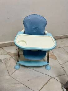 Feeding seat