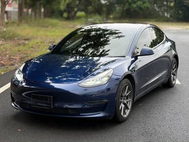 Tesla Model 3 LONG RANGE AWD (FULL SELF-DRIVE) in Bandar Puteri Puchong, SGR