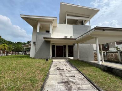 Bungalow House For Sale in Klang,SGR