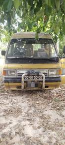 Ford Spectron XLT in Trolak, PRK