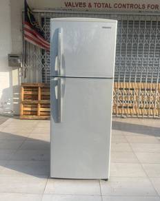 Hitachi 2door fridge refrigerator 395L