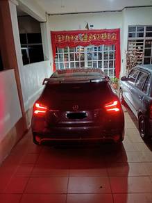 W176 facelift tail lamp