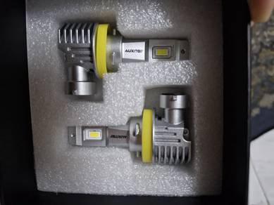 AUXITO M6 LED Headlight H8/H9/H11/H16 6500K
