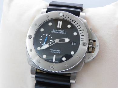 Panerai Luminor Submersible 1950 3 Days Automatic 