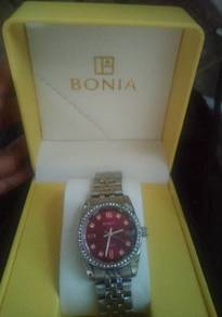 Bonia