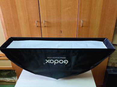 (Like New) Godox Softbox 22x90cm with Grid