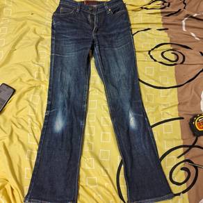 Levi's Ladies Red Tab Saiz 28 Made In Japan