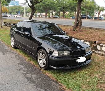 BMW 318i 18i in Subang Jaya, SGR