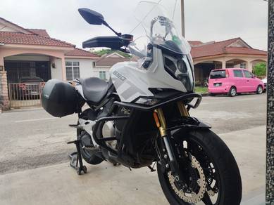 CFMOTO 650MT