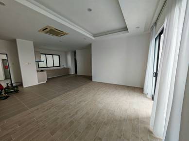 Condominium in d'Ryx Residences