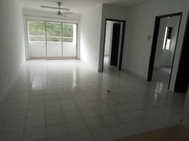 Apartment For Rent in Flora Damansara