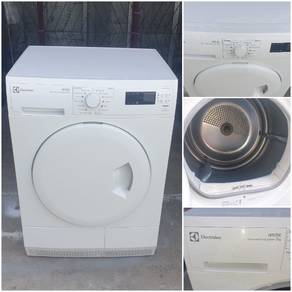 Electrolux condenser dryer pengering baju 7-kgs