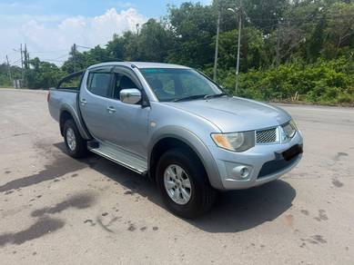 Mitsubishi Triton STANDARD in Kota Kinabalu, SBH