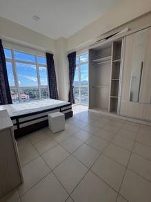 Condominium For Rent in Tropicana Condominium